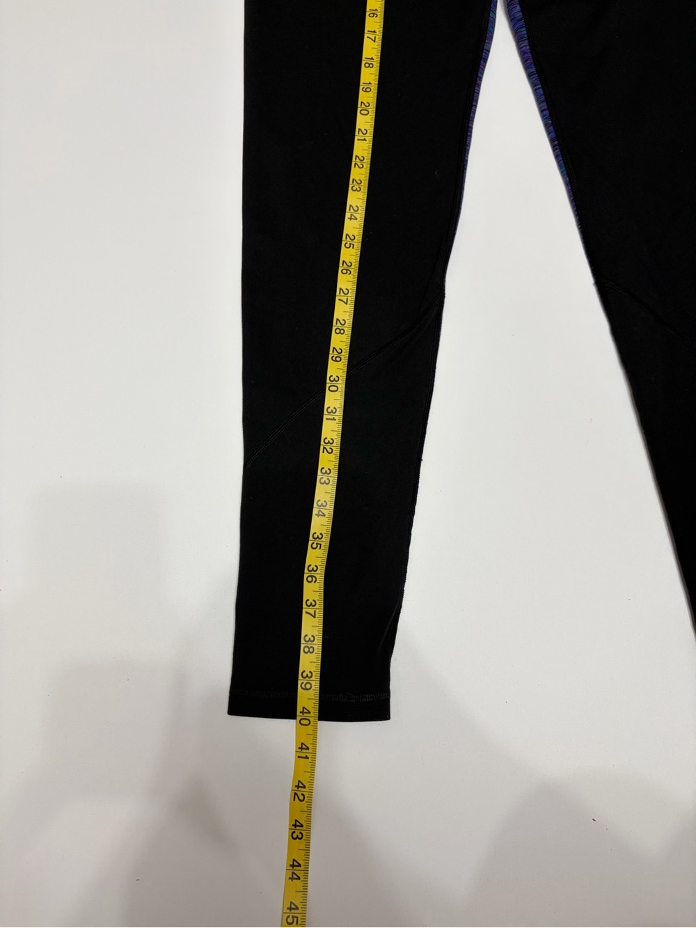 Victoria's Secret sport Women’s Black Performance Leggings size large - Picture 2 of 6